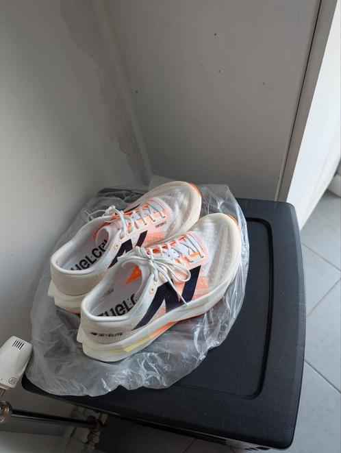 Hardloopschoen loopschoen wedschrijdschoen  New Balance  Fue, Sport en Fitness, Loopsport en Atletiek, Zo goed als nieuw, Ophalen of Verzenden