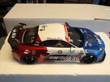 1/18 ALPINE RENAULT GT4 TEAM CMR beschikbaar voor biedingen