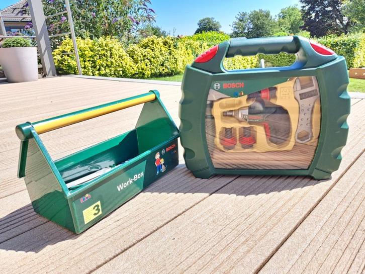 Bosch speelgoed gereedschapskoffer + speelgoed accu schroeve, Kinderen en Baby's, Speelgoed | Educatief en Creatief, Gebruikt
