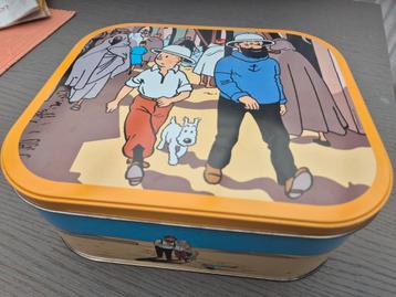 Kuifje 2 originele blikken dozen in nieuwstaat. beschikbaar voor biedingen