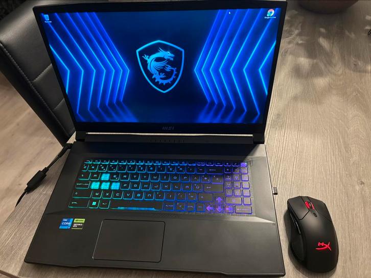 MSI katana 17 inch gamelaptop, Computers en Software, Windows Laptops, Zo goed als nieuw, SSD, Ophalen