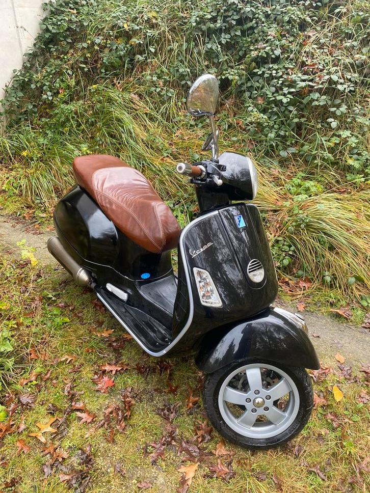 Vespa 125cc, Motoren, Motoren | Piaggio, Particulier, Scooter, 11 kW of minder, 1 cilinder, Minimaal motorrijbewijs A1, Ophalen of Verzenden
