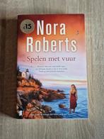 Nora Roberts. Spelen met vuur., Ophalen of Verzenden, Zo goed als nieuw