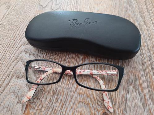 Toffe brilmontuur RAY-BAN, Handtassen en Accessoires, Zonnebrillen en Brillen | Dames, Zo goed als nieuw, Bril, Ray-Ban, Overige kleuren