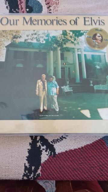 Elvis lp, Our memories of Elvis, volume 1,  beschikbaar voor biedingen