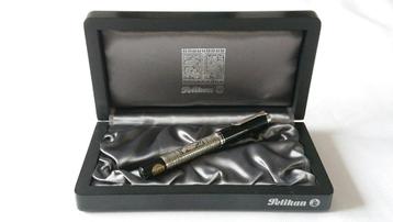 Pelikan M710 18C/750 Two-Tone M-Nib (Oude Stijl) beschikbaar voor biedingen