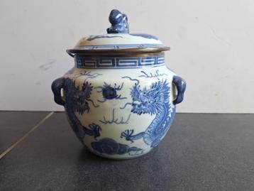 Chinees underglaze blue porseleinen draken kamcheng beschikbaar voor biedingen
