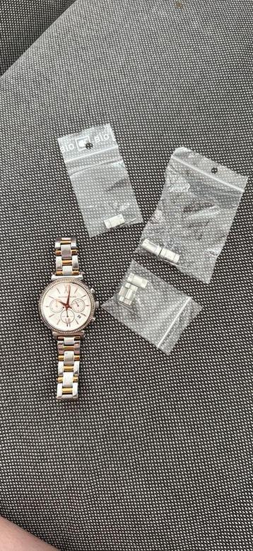 Michael kors horloge beschikbaar voor biedingen