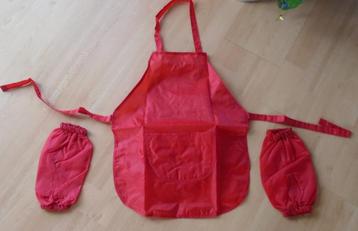 KLIEDERSCHORTEN VOOR KLEUTERS ROOD NIEUW beschikbaar voor biedingen