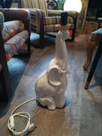 Tafellamp wit olifant keramiek postmodern jaren 70-80, Minder dan 50 cm, Gebruikt, Ophalen