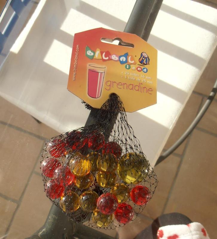 Sachet de 21 billes bicolores translucides – BIMBALAND, Enfants & Bébés, Jouets | Autre, Comme neuf, Garçon ou Fille, Enlèvement ou Envoi