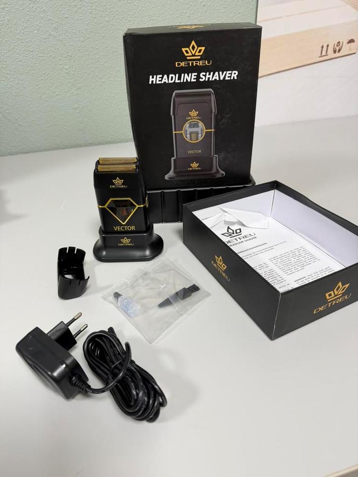 Rasoir DETREU Vector Headline Pro Foil — tondeuse à cheveux, Bijoux, Sacs & Beauté, Beauté | Soins des cheveux, Neuf, Tondeuse