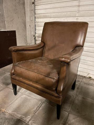 Vintage fauteuil beschikbaar voor biedingen