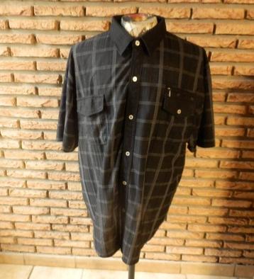 (53) - chemise homme t.5XL  noire grise - max men -