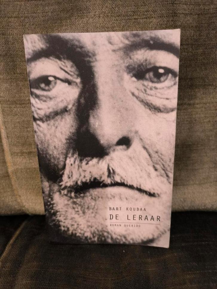 De leraar.     (Bart Koubaa), Boeken, Literatuur, Zo goed als nieuw, België, Ophalen