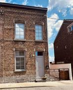 Volledig gerenoveerde woning Klaar om in te trekken!, Provincie Henegouwen, 200 tot 500 m², Twee onder één kap, 3 kamers