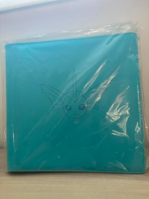 Vaporeon 480 Slot File Binder From Chinese Gift Box Official, Hobby en Vrije tijd, Verzamelkaartspellen | Pokémon, Ophalen of Verzenden