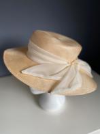 suite ceremonie hoed, Kleding | Dames, Ophalen of Verzenden, Hoed, Zo goed als nieuw
