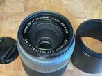 Lens Fujifilm XC 50-230mm f/4.5-6.7 OIS II zilver met zonnek, Audio, Tv en Foto, Foto | Lenzen en Objectieven, Telelens, Gebruikt