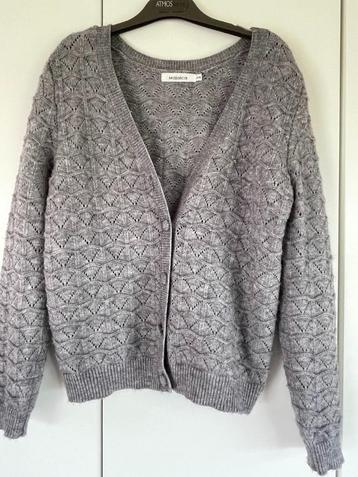 Trui gilet (S/M) beschikbaar voor biedingen