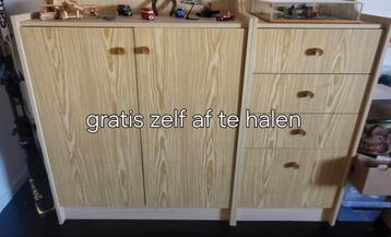 Verschil kasten  kleerkast groot 3 schuifdeuren. Bureautje, Enlèvement, Utilisé