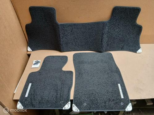 Stoffen Matten set Range Rover L322 Stof Vloermatten Tapijt, Auto-onderdelen, Interieur en Bekleding, Land Rover, Nieuw, Ophalen of Verzenden
