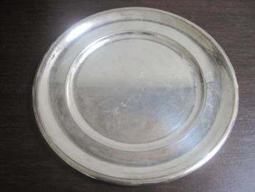 grote vintage schotel Wiskemann, verzilverd beschikbaar voor biedingen