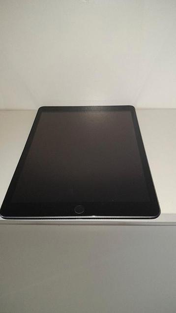 Apple Ipad 7e Generatie 128 Gb beschikbaar voor biedingen