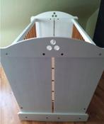 Evoluerend kinderbed in massief grenenhout gemaakt in Frankr, Kinderen en Baby's, Ophalen, Zo goed als nieuw, Minder dan 140 cm