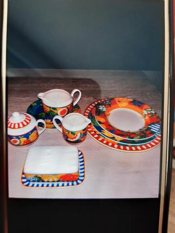 EETSERVIES TE KOOP, Enlèvement, Comme neuf