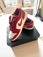 Nike Air Jordan low SE burgundy, Vêtements | Femmes, Chaussures, Enlèvement ou Envoi, Sneakers et Baskets, Nike, Neuf