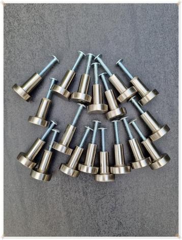 LINEA BERTOMANI – BOUTONS DE PORTES/TIROIRS INOX 25MM (18) beschikbaar voor biedingen