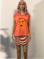 T-shirt orange avec dentelle et dessin (taille s/m/l) NEUF, Vêtements | Femmes, Neuf, Manches courtes, Enlèvement ou Envoi, Taille 36 (S)