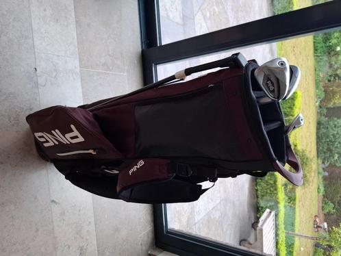 Golftas Ping met 3 clubs Ping, Sport en Fitness, Golf, Zo goed als nieuw, Tas, Ping, Ophalen