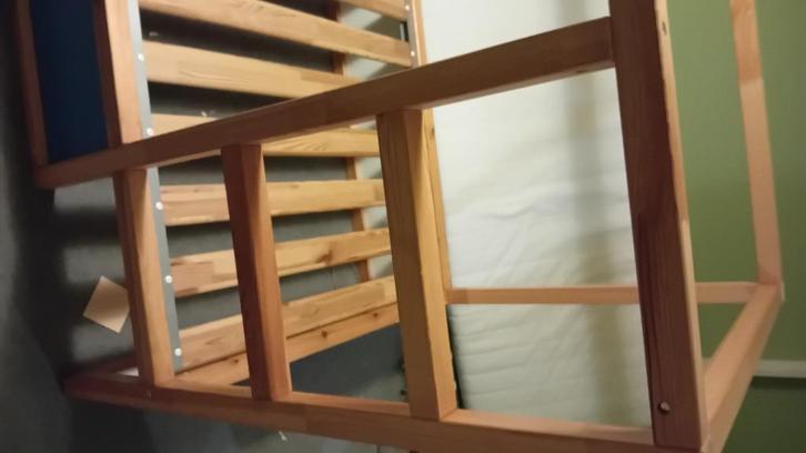 Ikea kura kinderbed goede staat, Kinderen en Baby's, Kinderkamer | Stapelbedden en Hoogslapers, Zo goed als nieuw, Ophalen