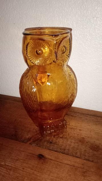 Ancien pichet en verre ambré forme de Hibou