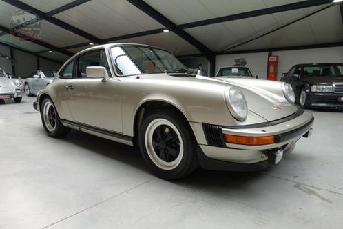 Porsche 911 SC 1983, Autos, Oldtimers & Ancêtres, Entreprise, Achat, Intérieur cuir, Peinture métallisée, Phares antibrouillard