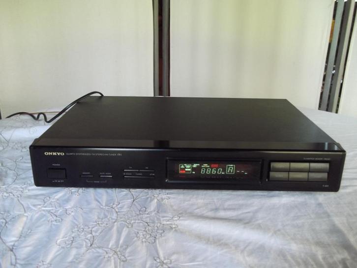 tuner Onkyo T 401, Audio, Tv en Foto, Tuners, Gebruikt, Ophalen of Verzenden