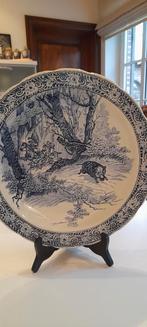 Assiette BOCH Delft avec scène de chasse Dim. 38 cm, Antiquités & Art, Antiquités | Assiettes décoratives & Carrelages, Enlèvement ou Envoi