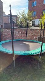 Trampoline, Ophalen, Zo goed als nieuw