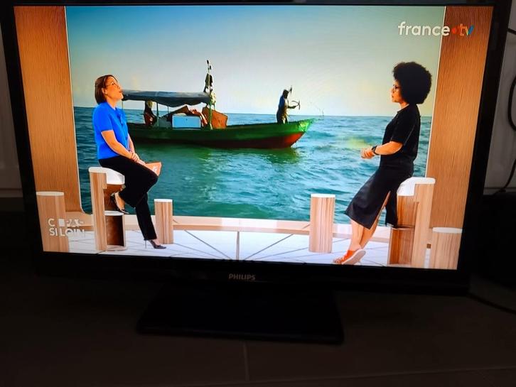 Philips tv 22 inch/cm, Audio, Tv en Foto, Televisies, Ophalen of Verzenden