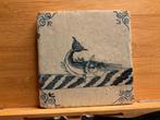 Carrelage ancien de Delft avec une image d'un poisson D10, Enlèvement ou Envoi