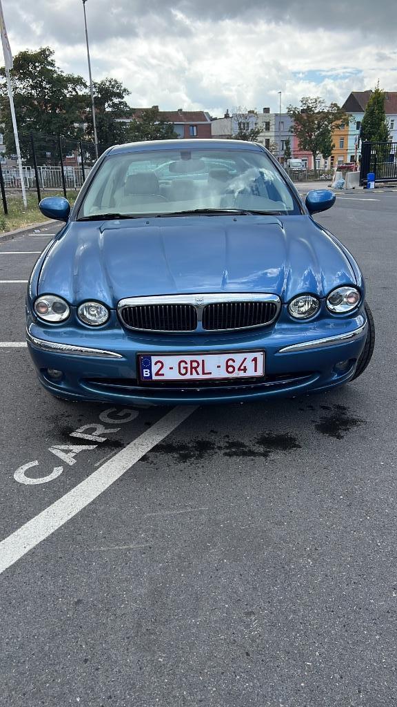Jaguar X tape -2L V6 top staat, Auto's, Jaguar, Bedrijf, Te koop, X-Type, Benzine, Euro 3, Berline, 4 deurs, Automaat, Blauw, Beige