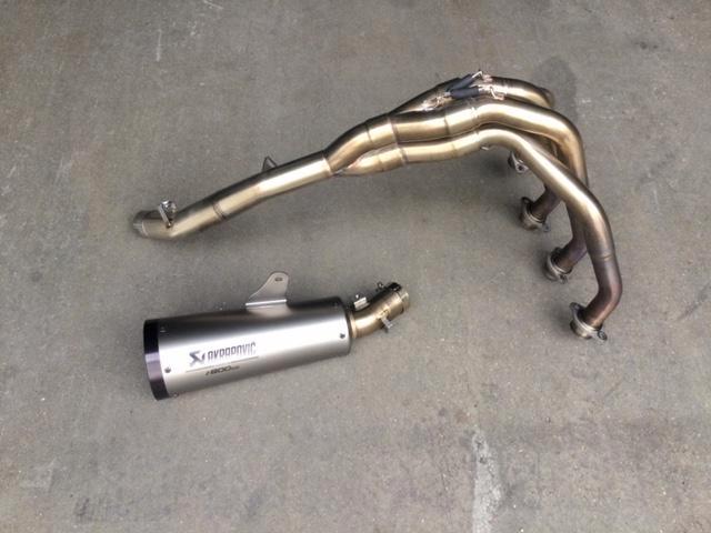 Akrapovic uitlaat lijn voor Kawasaki Z 900 RS, Motoren, Onderdelen | Kawasaki, Gebruikt, Ophalen