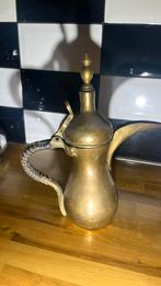 Ancienne cafetière moyenne Oriant, Enlèvement