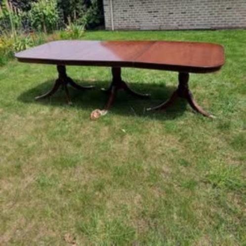Mooie ovaal tafel, Huis en Inrichting, Tafels | Eettafels, Gebruikt, 100 tot 150 cm, 200 cm of meer, Vijf personen of meer, Ovaal