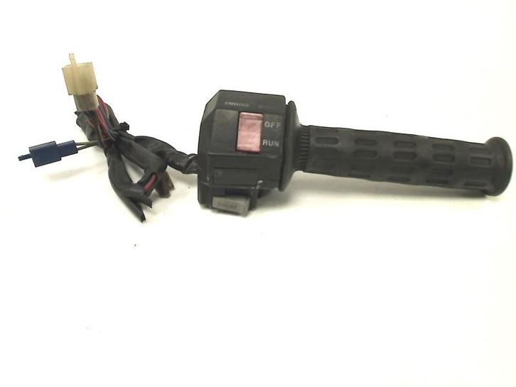 Interrupteur de guidon droit Yamaha YX 600 RADIAN 1986-1990, Motos, Pièces | Yamaha, Utilisé, Enlèvement ou Envoi