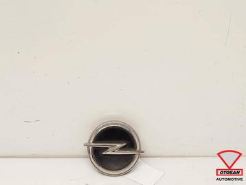 Opel Corsa F 2019+ Achterklep Opener Embleem 39185120 beschikbaar voor biedingen