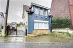 Maison à vendre à Charleroi Couillet, 2 chambres, Immo, 110 m², Maison individuelle, 2 pièces