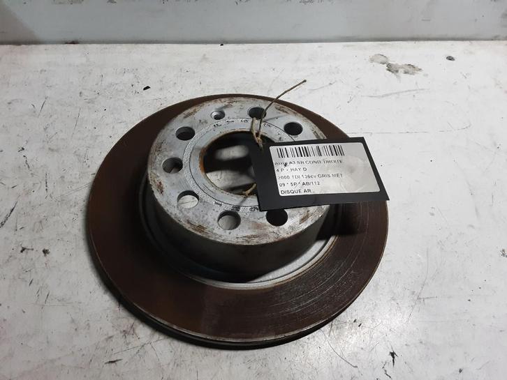 REMSCHIJF ACHTER Audi A3 Sportback (8PA) (01-2004/03-2013), Auto-onderdelen, Remmen en Aandrijving, Audi, Gebruikt